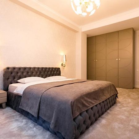 Rustaveli Residence I Tbilisi Buitenkant foto