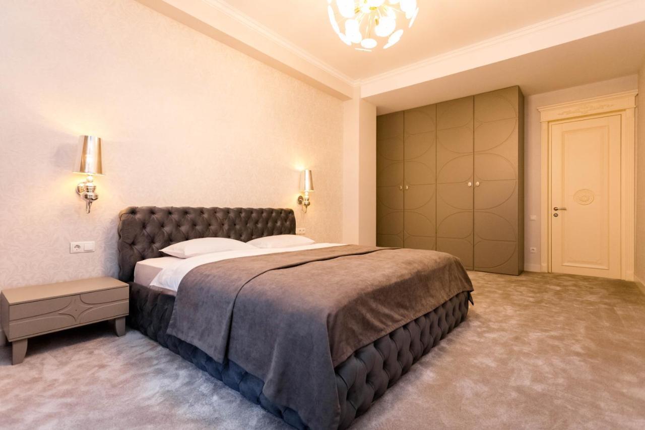 Rustaveli Residence I Tbilisi Buitenkant foto